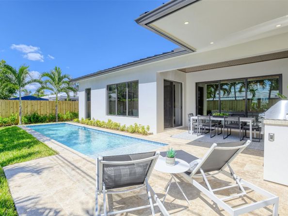 2020 NE 59th Ct, Fort Lauderdale FL 33308