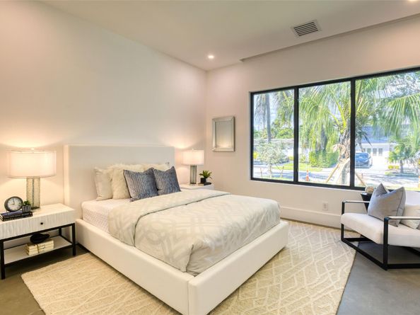 2020 NE 59th Ct, Fort Lauderdale FL 33308
