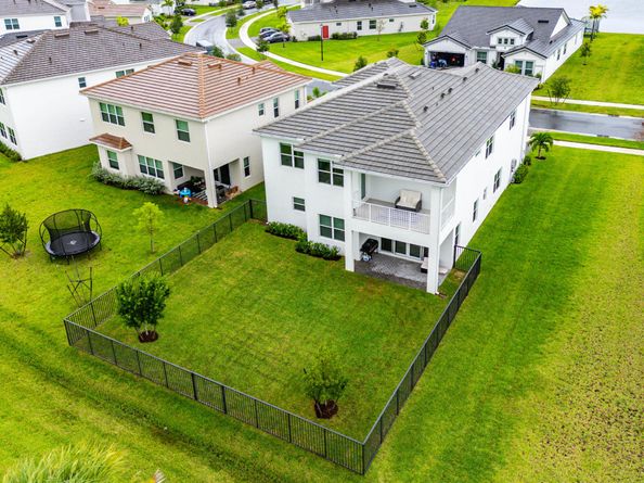 5363 Liberty Lane, Westlake FL 33470