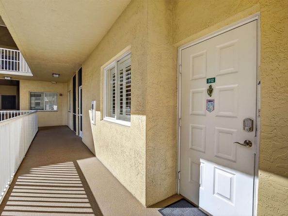 7635 Southampton Terrace 312, Tamarac FL 33321