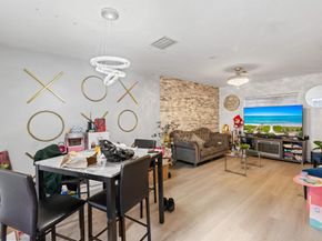 176 SE 2nd Street SE, Deerfield Beach FL 33441
