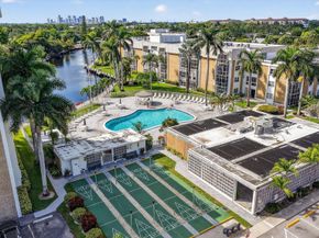 3040 NE 16th Ave 411, Oakland Park FL 33334