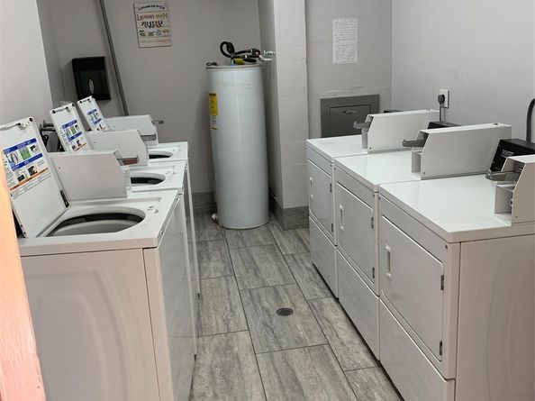 9355 SW 8th St 321, Boca Raton FL 33428