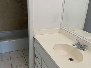9355 SW 8th St 321, Boca Raton FL 33428
