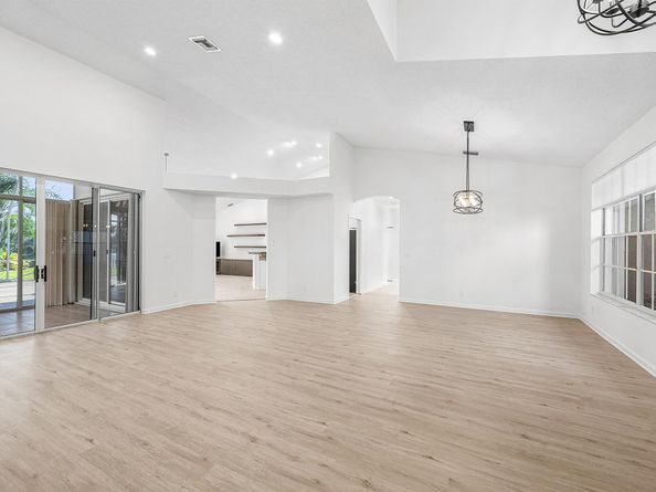 8706 Rothbury Lane, Boynton Beach FL 33472