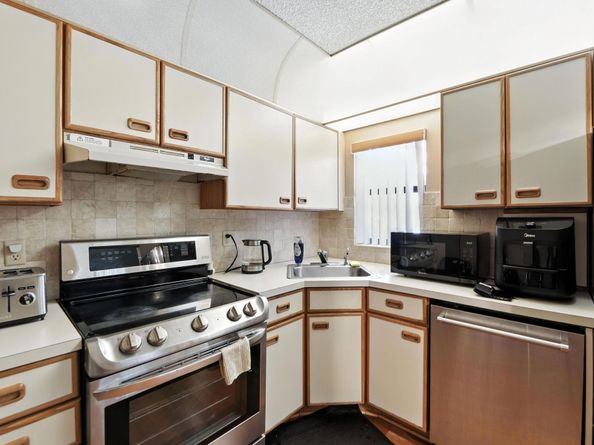 2881 Carambola Circle S 2072, Coconut Creek FL 33066