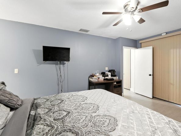 2881 Carambola Circle S 2072, Coconut Creek FL 33066