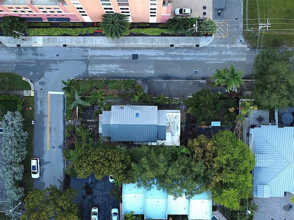 701 NE 1st St, Fort Lauderdale FL 33301