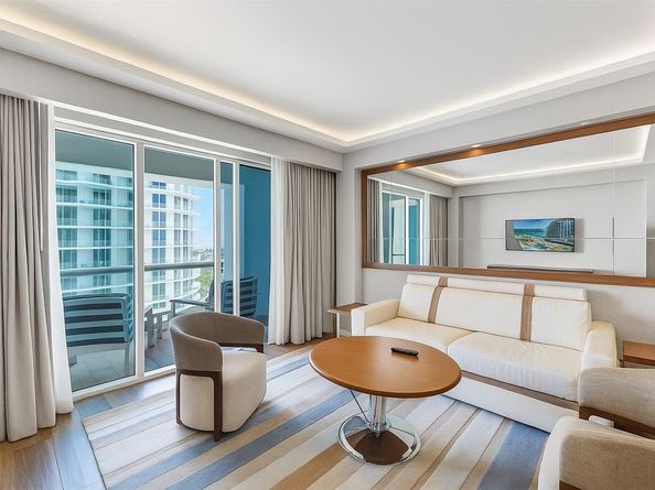 551 N Fort Lauderdale Beach Blvd R1810, Fort Lauderdale FL 33304