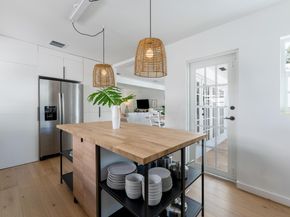 515 N Lakeside Drive, Lake Worth Beach FL 33460