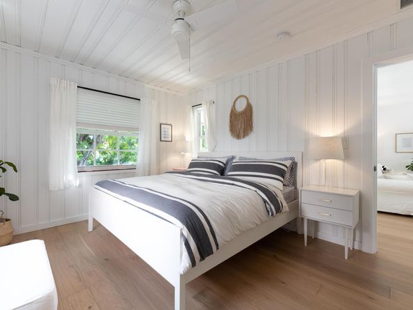 515 N Lakeside Drive, Lake Worth Beach FL 33460