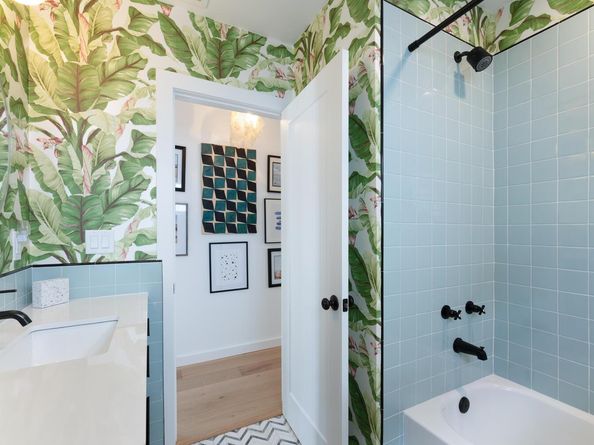 515 N Lakeside Drive, Lake Worth Beach FL 33460