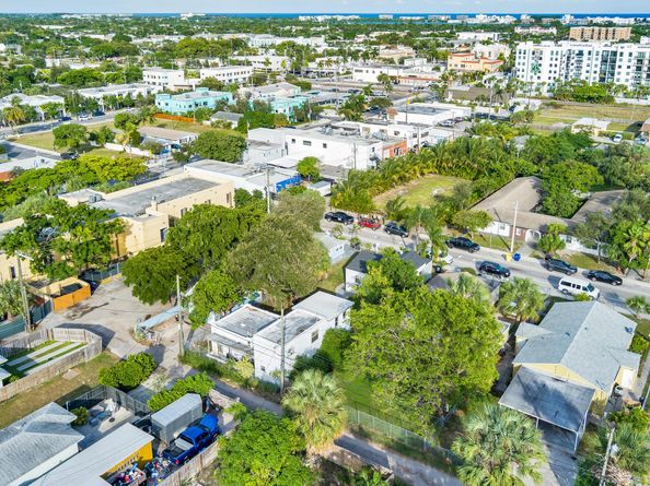 19 S E Street, Lake Worth Beach FL 33460