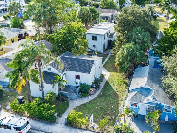 19 S E Street, Lake Worth Beach FL 33460