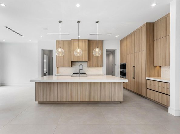 498 NE 6th Street, Boca Raton FL 33432