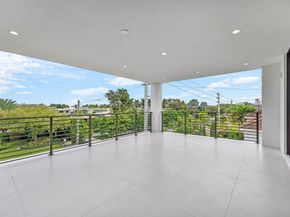 498 NE 6th Street, Boca Raton FL 33432