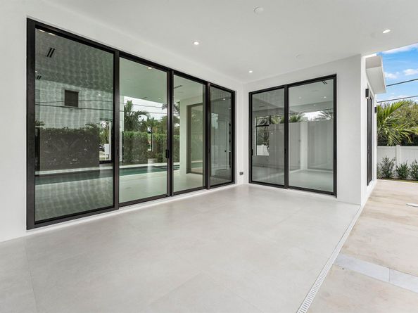 498 NE 6th Street, Boca Raton FL 33432