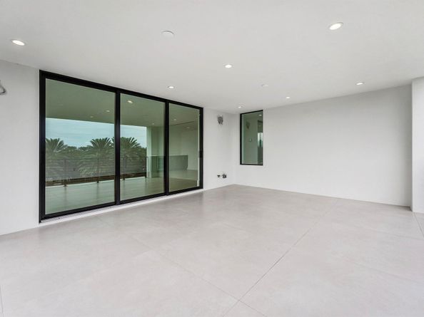 498 NE 6th Street, Boca Raton FL 33432