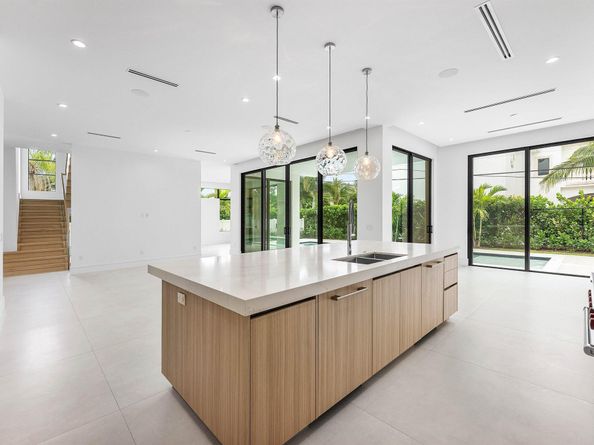 498 NE 6th Street, Boca Raton FL 33432