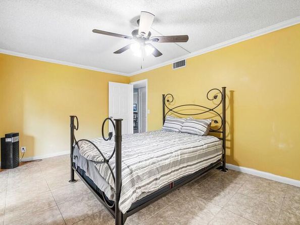 6 Capri A, Delray Beach FL 33484