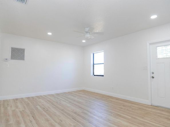 924 NW 11th Court, Fort Lauderdale FL 33311