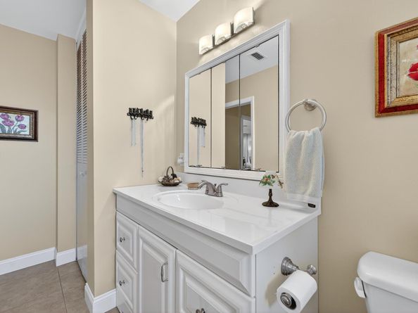 2638 E Gately Drive 83, West Palm Beach FL 33415