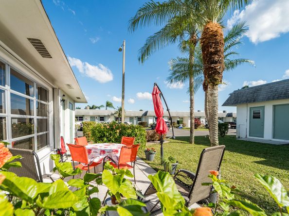 2638 E Gately Drive 83, West Palm Beach FL 33415