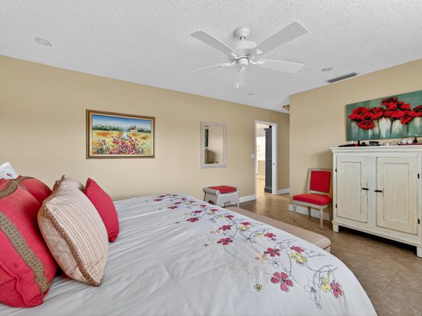 2638 E Gately Drive 83, West Palm Beach FL 33415