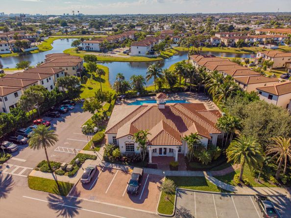 4203 Napoli Lake Drive, Riviera Beach FL 33410