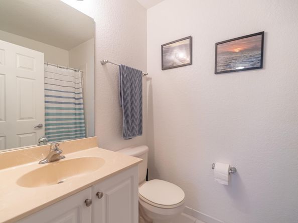 4203 Napoli Lake Drive, Riviera Beach FL 33410