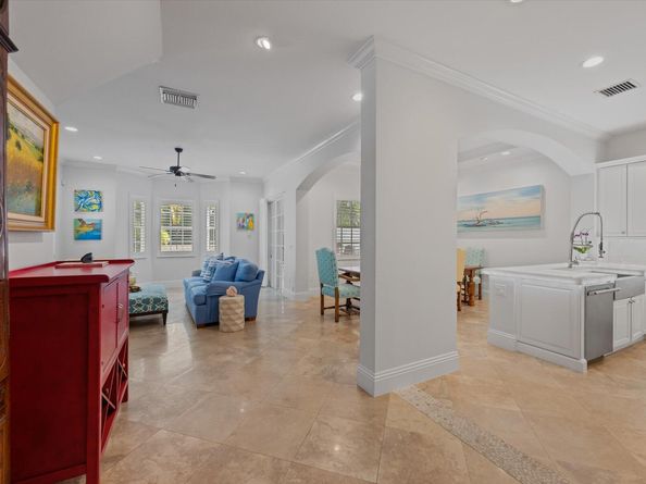 218 Mariner Court, North Palm Beach FL 33408