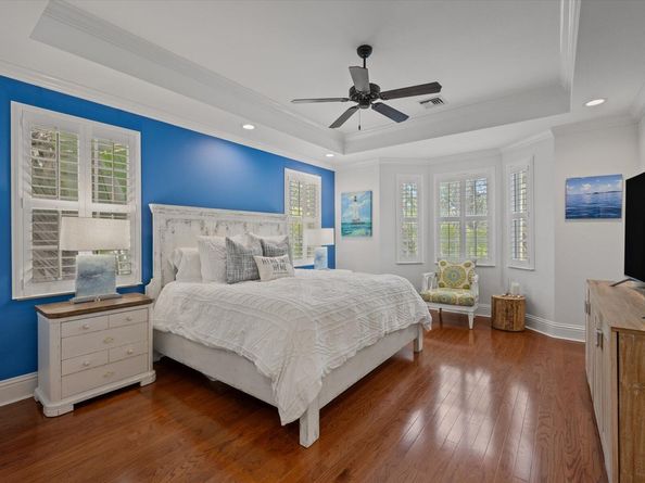 218 Mariner Court, North Palm Beach FL 33408