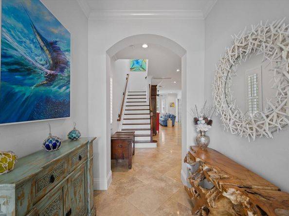 218 Mariner Court, North Palm Beach FL 33408