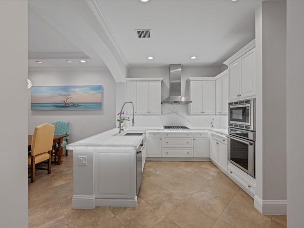 218 Mariner Court, North Palm Beach FL 33408