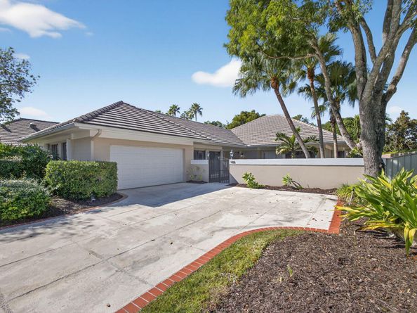 158 Coventry Place, Palm Beach Gardens FL 33418