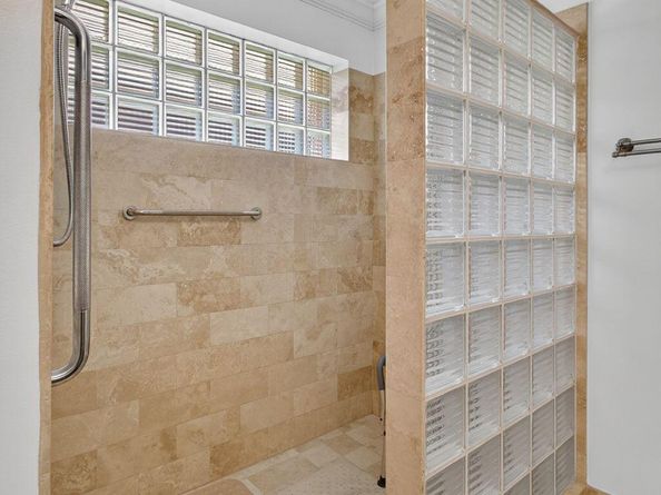 158 Coventry Place, Palm Beach Gardens FL 33418