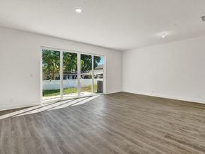 7874 Griswold St, Lantana FL 33462