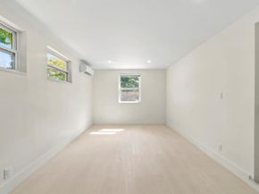 5221 SW 28th Avenue, Dania Beach FL 33312