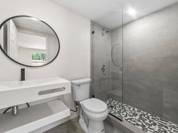 5221 SW 28th Avenue, Dania Beach FL 33312