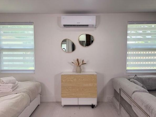 5221 SW 28th Avenue, Dania Beach FL 33312