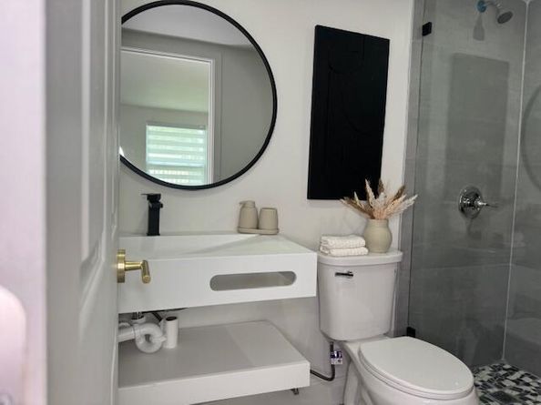 5221 SW 28th Avenue, Dania Beach FL 33312