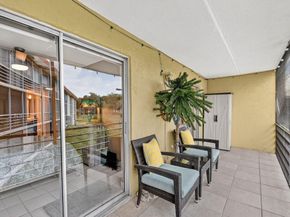 3200 Springdale Boulevard 217, Palm Springs FL 33461