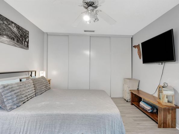 4904 Lake Catherine Drive, Palm Beach Gardens FL 33403