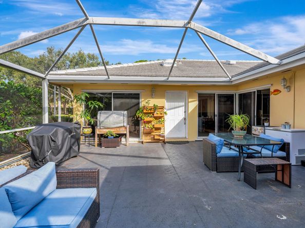 4904 Lake Catherine Drive, Palm Beach Gardens FL 33403