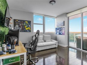 2641 N Flamingo Rd 901N, Sunrise FL 33323