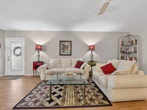 4550 NW 2nd Street B, Delray Beach FL 33445