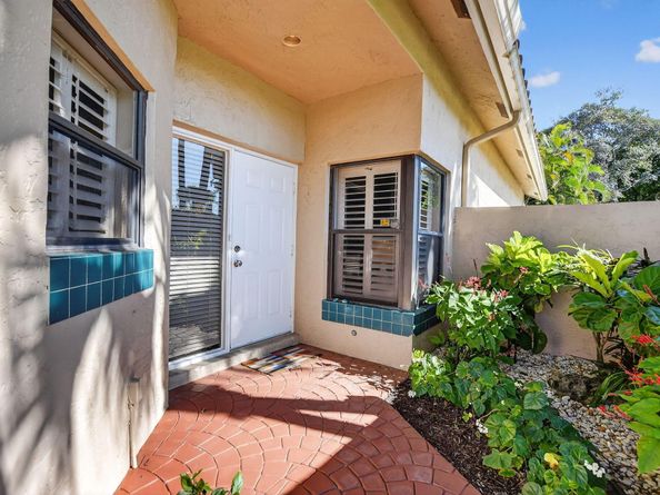 22658 Meridiana Drive, Boca Raton FL 33433