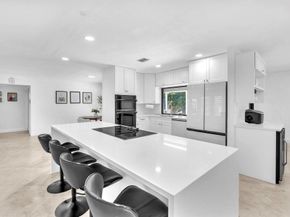 11800 NW 25th St, Plantation FL 33323