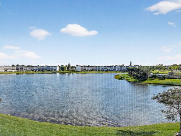 4007 Cornwall A 4007, Boca Raton FL 33434