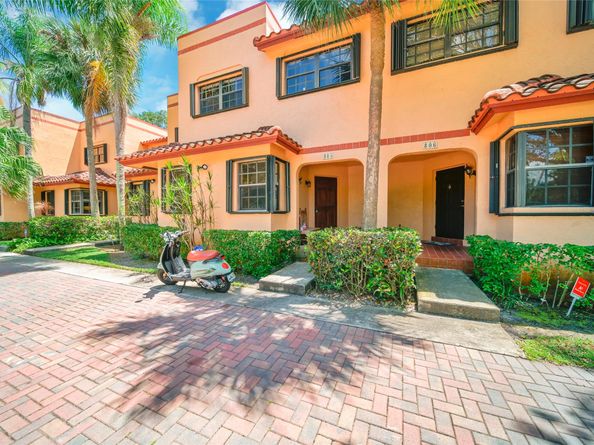200 NE 17th Ct 805, Fort Lauderdale FL 33305